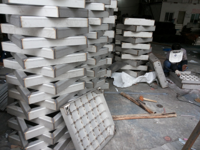 ���P��[�ξ��w